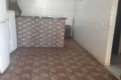 Image de Renting a Party House for the 2025 Peon Party Season