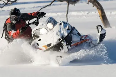 Image de Unleash Your Adventure, snowmobile, relaxing escape.