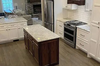 Image de Spacious Estate Home with Event Space – Perfect for Weddings & Reunions