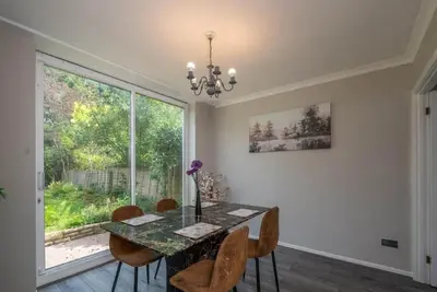 Image de Full House | Nec Free Parking & Netflix Fast Wifi