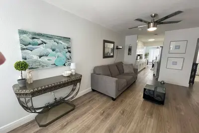 Image de Charming 2-bedroom house in delightful Clearwater with Ac & Backyard!