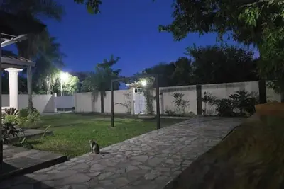 Image de Glazed room terrace/viewpoint pool/waterfall