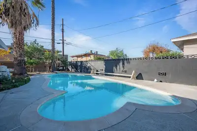 Image de Spacious 4-bedroom house in gorgeous Redlands with Pool& Bbq