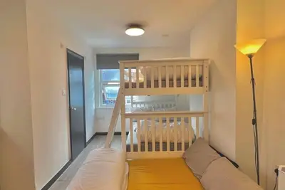 Image de Cozy studio just a 1-minute walk from Golders Green Station.