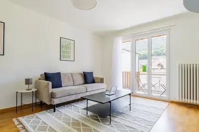 Image de Blueground | Adliswil, view, nr Zurich Zoo