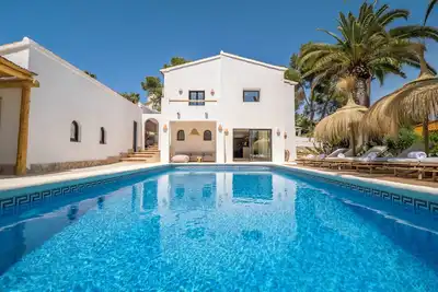 Image de Villa in Javea with a pool and a Mediterranean garden
