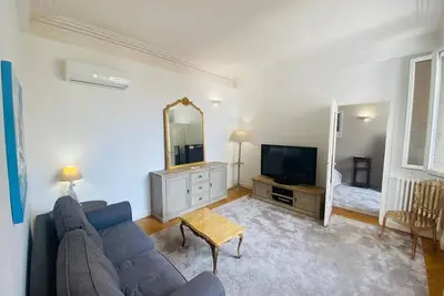 Image de Promenade des Anglais Carré d’Or, in front of beach, 2 A/C