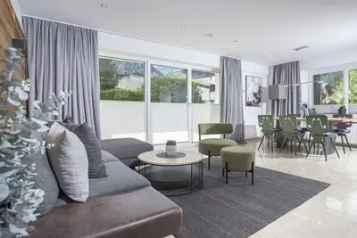 Image de Sonnjoch with terrace approx. 63m² short stay - Karwendelblick Apartments