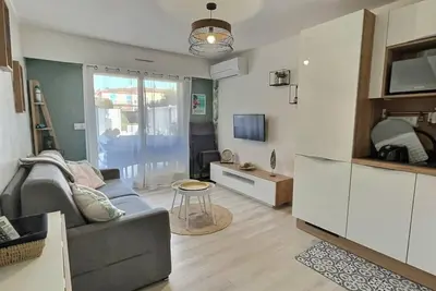 Image de Bel appartement Rez de jardin à 100 m de la plage