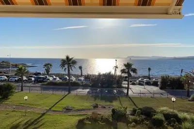 Image de Magnifique duplex 75 m2 - 100 m de la plage - front de mer vue panoramique