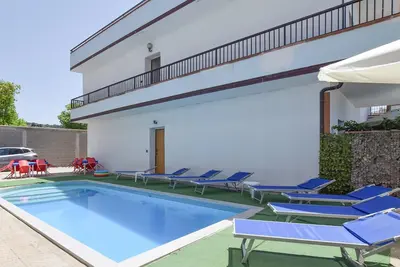 Image de Superbe appartement 1 chambre à Palmi