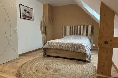 Image de Au milieu de la hague 5 personnes