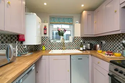 Image de Cottage close To Coastal Path & Puffin Island | Pass the Keys