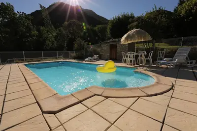 Image de Aux tilleuls de la Baume : ferme rénovée au calme dans les Baronnies Provençales