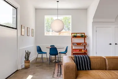 Image de East Atx Gem | Walk to It All