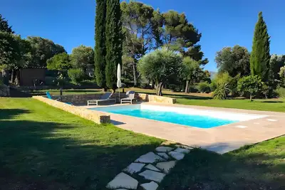Image de Villa « Mas Jas » avec vue sur la montagne, piscine privée et Wi-Fi