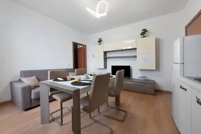 Image de Appartement 'Dream House' avec balcon et climatisation