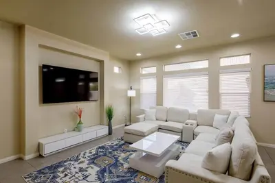 Image de Vegas 5br 6Bed Ideal Staycation Home