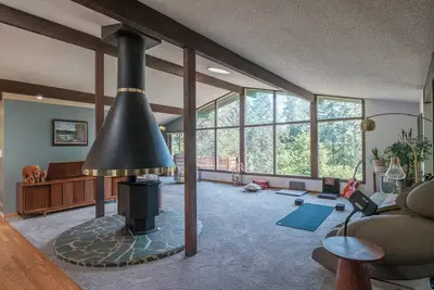 Image de Discover: The Rivendell Retreat