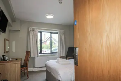 Image de The Anchor’S Nest At Marine Court, family friendly in Littlehampton