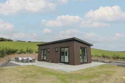 Image de Rydlan, family friendly, with hot tub in Borth