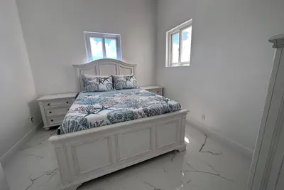 Image de Charming 3-bedroom house in Ocean Addition West.