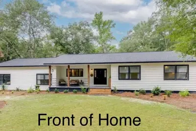 Image de Peaceful, Southern Getaway with Spa on 2 acres near Savannah