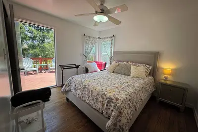 Image de Private 2 bedroom guest suite in Charming cottage-style house in Latham New York