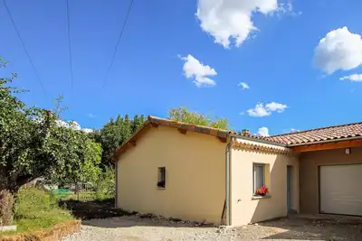 Image de Belle maison à Die avec vue sur la montagne
