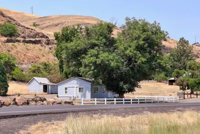 Image de Comfort & River Views! 2-bedroom house in charming Asotin, Washington.