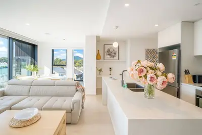 Image de 3BRs Apt with Mountain Views | Heart of Canberra