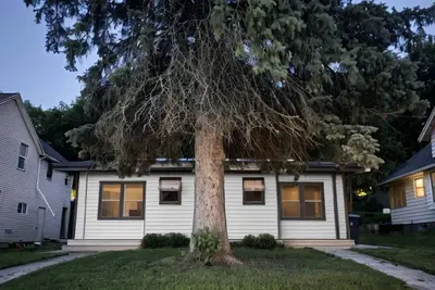 Image de Charming 3-bedroom townhome with fitness room and Ac in lovely Mankato