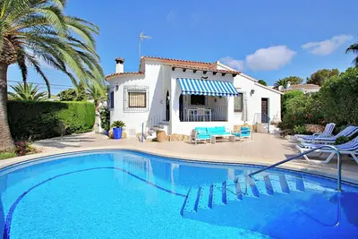 Image de Azahar - villa avec piscine privée à Moraira