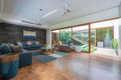 Image de Modern Wedge House