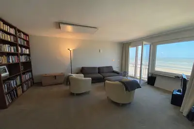 Image de Appartement à Nieuwpoort-Bad avec vue sur la mer
