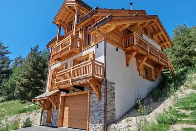 Image de Chalet Le Loup Blanc 5★ - 6 personnes - Ceillac