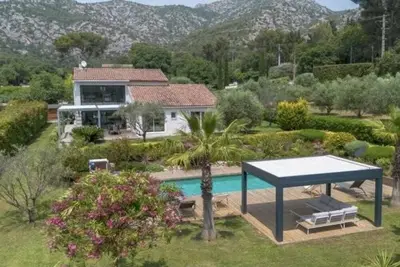 Image de Villa d’exception à Gémenos- proche de Cassis