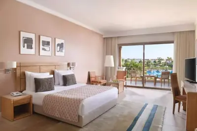Image de Poolside Stay + Pro Golf & Private Beach Access l 3 Spacious Rooms