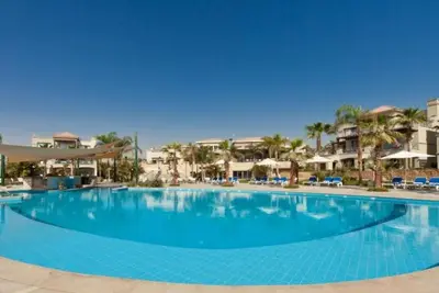 Image de Elite Red Sea Golf Stay l 2 Spacious Rooms w/ Pool, Spa, Private Beach Access