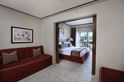 Image de Beachfront Haven with Spa, Multi Pools, Watersports, Games & Kids’ Entertainment