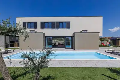 Image de Belle maison de vacances privée avec climatisation, piscine privée, Wifi, Tv et terrasse