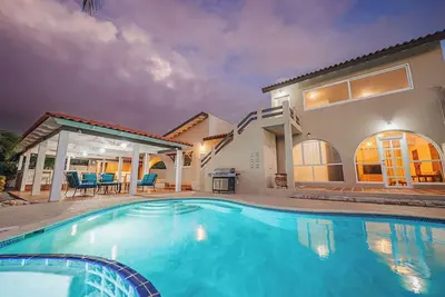 Image de 200m from Beach • High-End Villa Tisora By Lucha.