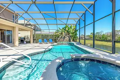 Image de Emerald Retreat - Sept Chambres Villa, Couchages 14