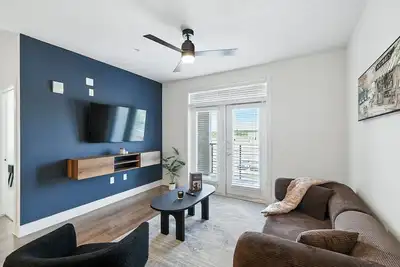 Image de G47 Cozy & Stylish 1bd Near Stockyards, Resort Style Amenities, Golf Sim