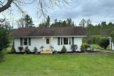 Image de 2-bedroom  Cozy Country Cottage with Meadow views, Peaceful area will inspire!