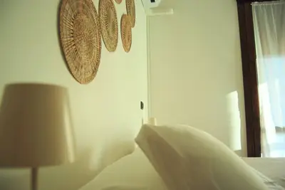 Image de Entire northern/modern style apartment near Ferrari, Ceramics, Hospital