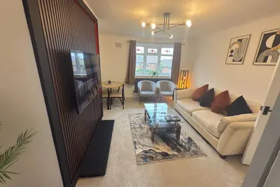 Luxury 2 Bedroom Apartment