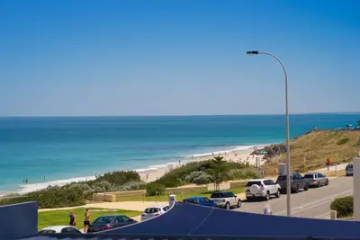 Image de Cottesloe Blue Apartment