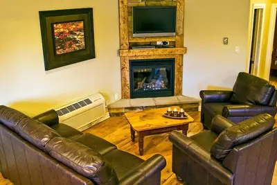 Image de Algonquin Luxury Cottage