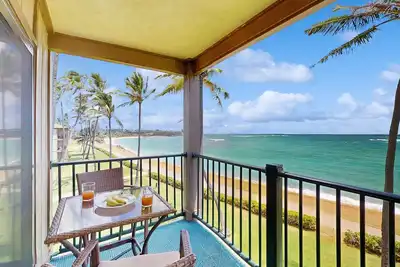 Image de Oceanfront condo with pool, hot tub, sauna, tennis, Bbq, putting green, & lanai
